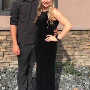 Maxi long velvet black dress